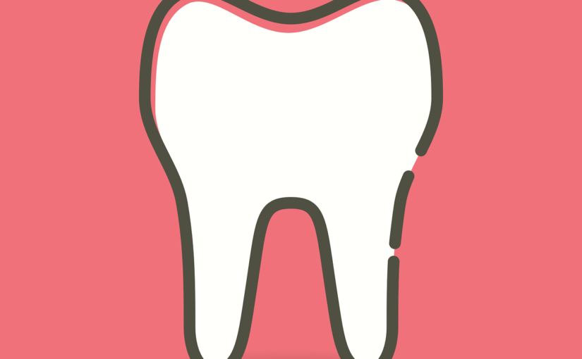 Śliczne nienaganne zęby dodatkowo efektowny przepiękny uśmieszek to powód do dumy.